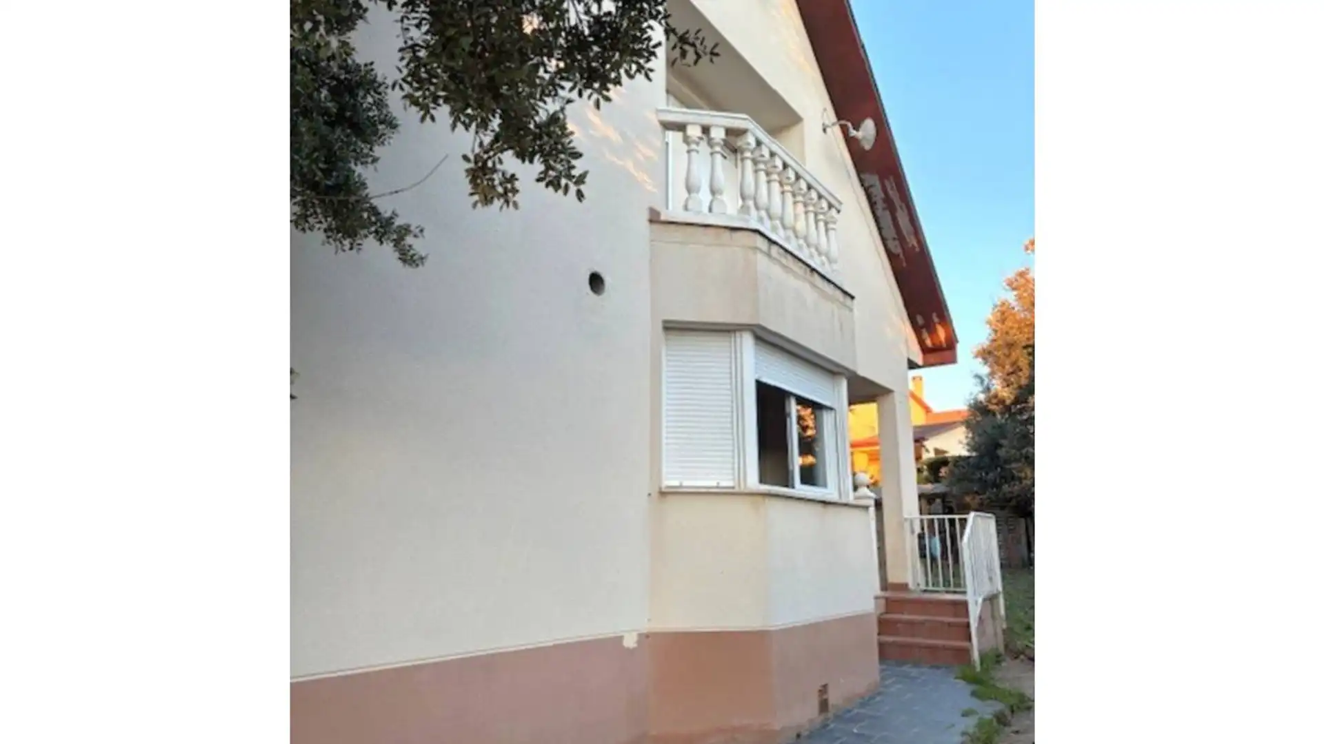 Vista exterior de Casa o chalet de alquiler en El Espinar con Calefacción, Terraza y Alarma