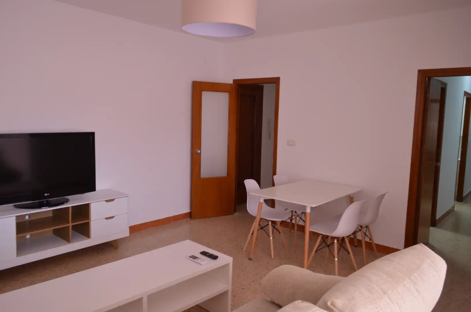 Sala d'estar de Pis de lloguer en Plasencia amb Aire condicionat, Calefacció i Terrassa