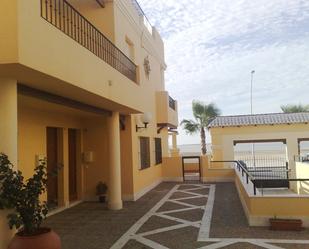 Single-family semi-detached to rent in Calle Esteban de Boutelou, Centro - Calzada - Cabo Noval