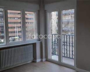 Bedroom of Flat to rent in Salamanca Capital