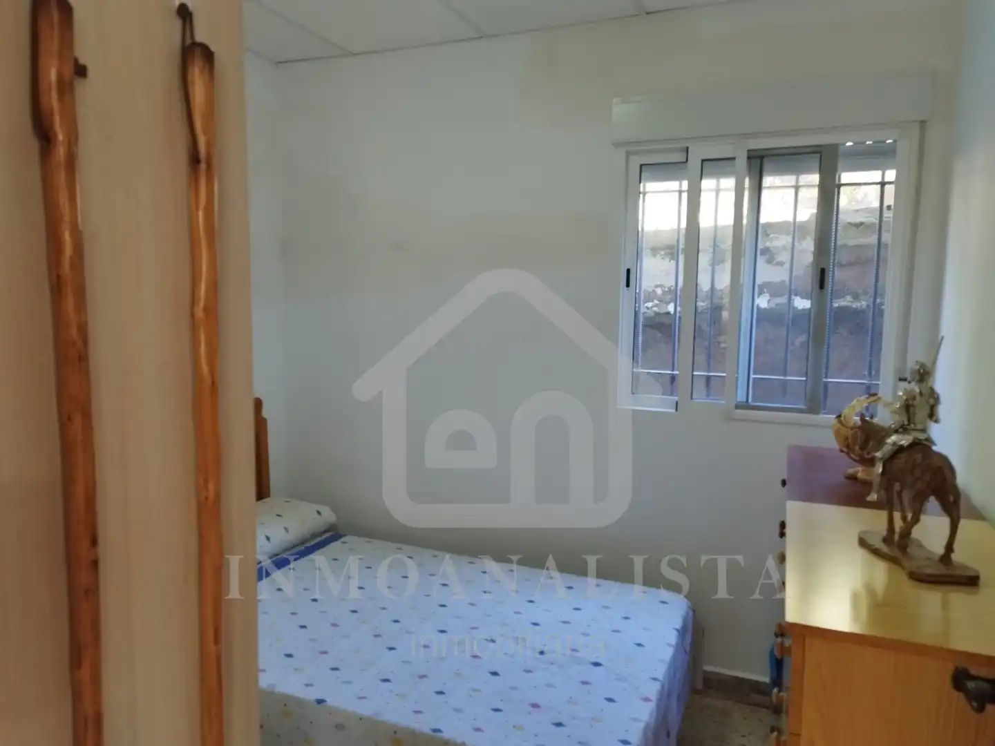 Habitación de Finca rústica en venta en Requena con Terraza y Trastero