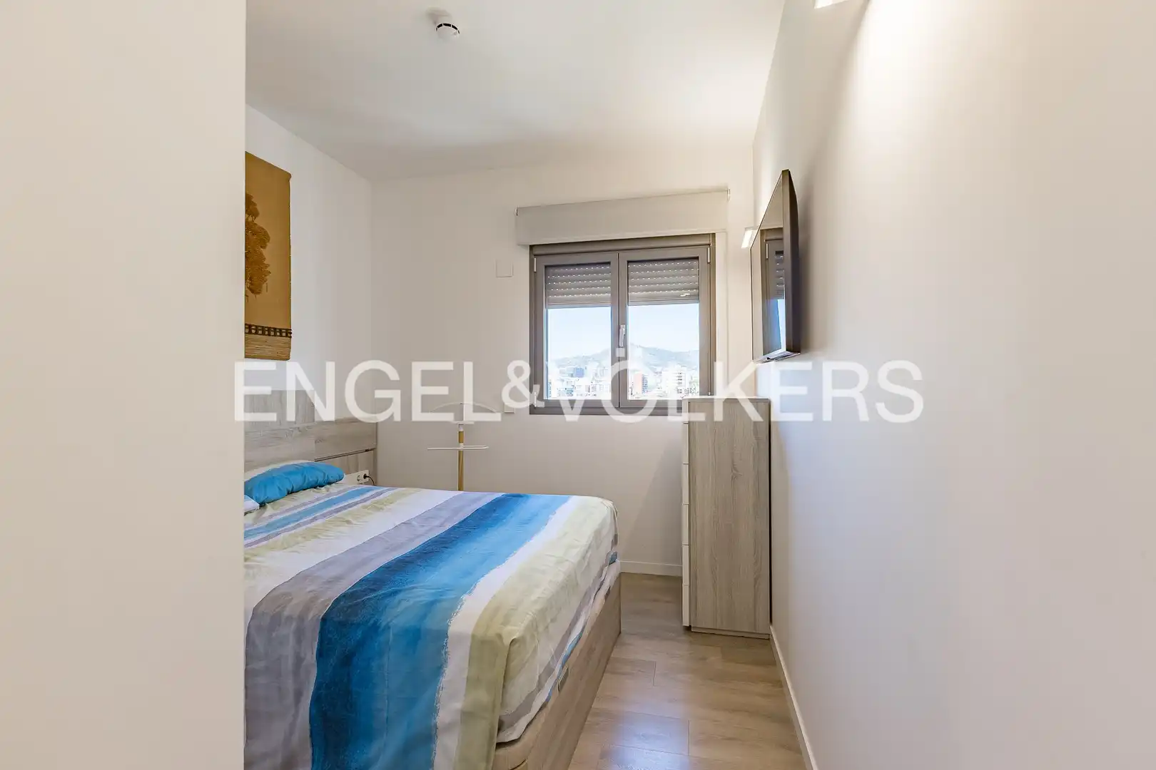 Bedroom of Flat for sale in L'Hospitalet de Llobregat  with Air Conditioner, Heating and Parquet flooring