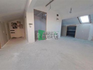 Detached house with garden for sale in Ventiun