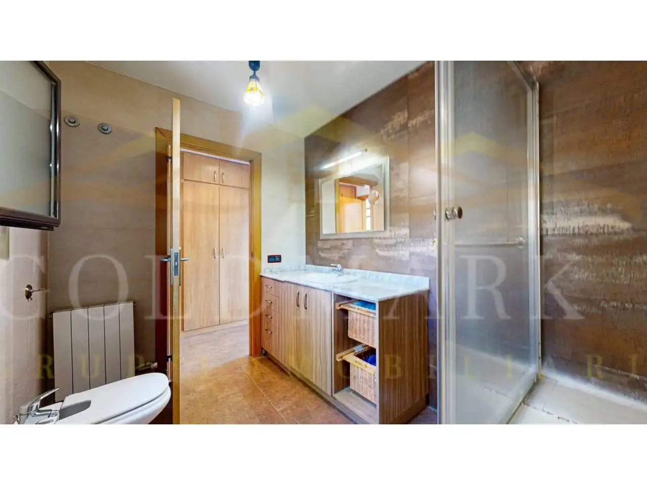 Haus oder Chalet zum Verkauf in Calle Tomàs Guerrero, 26, Corbera de Llobregat