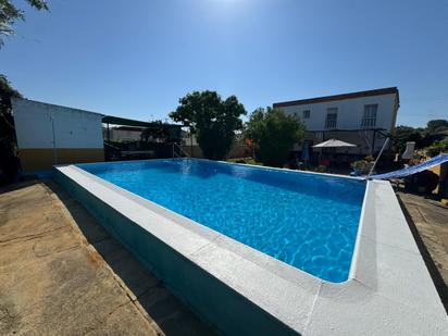 Schwimmbecken von Country house zum verkauf in Coria del Río mit Schwimmbad