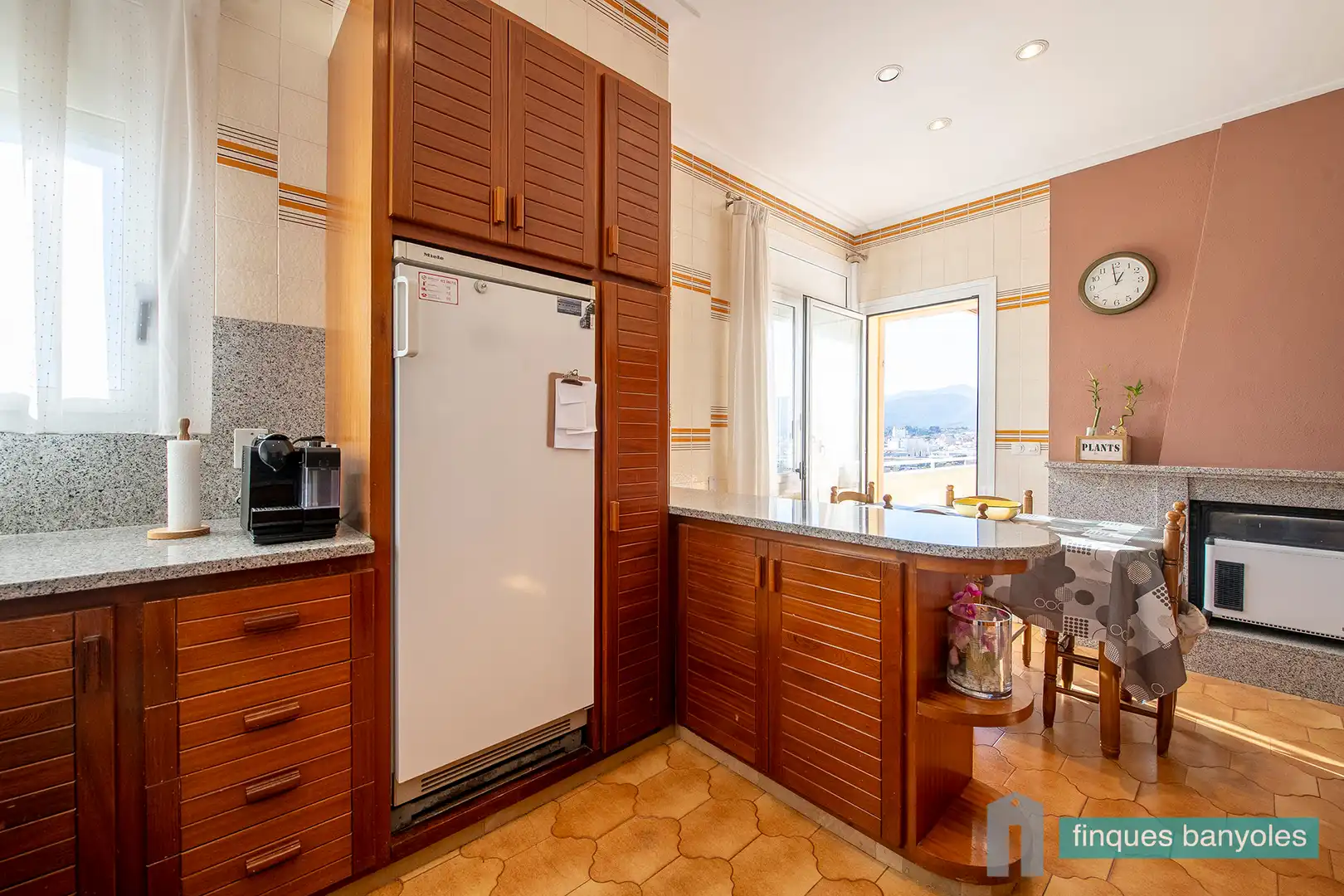 Kitchen of Houses for sale in Banyoles  with Air Conditioner, Heating and Private garden