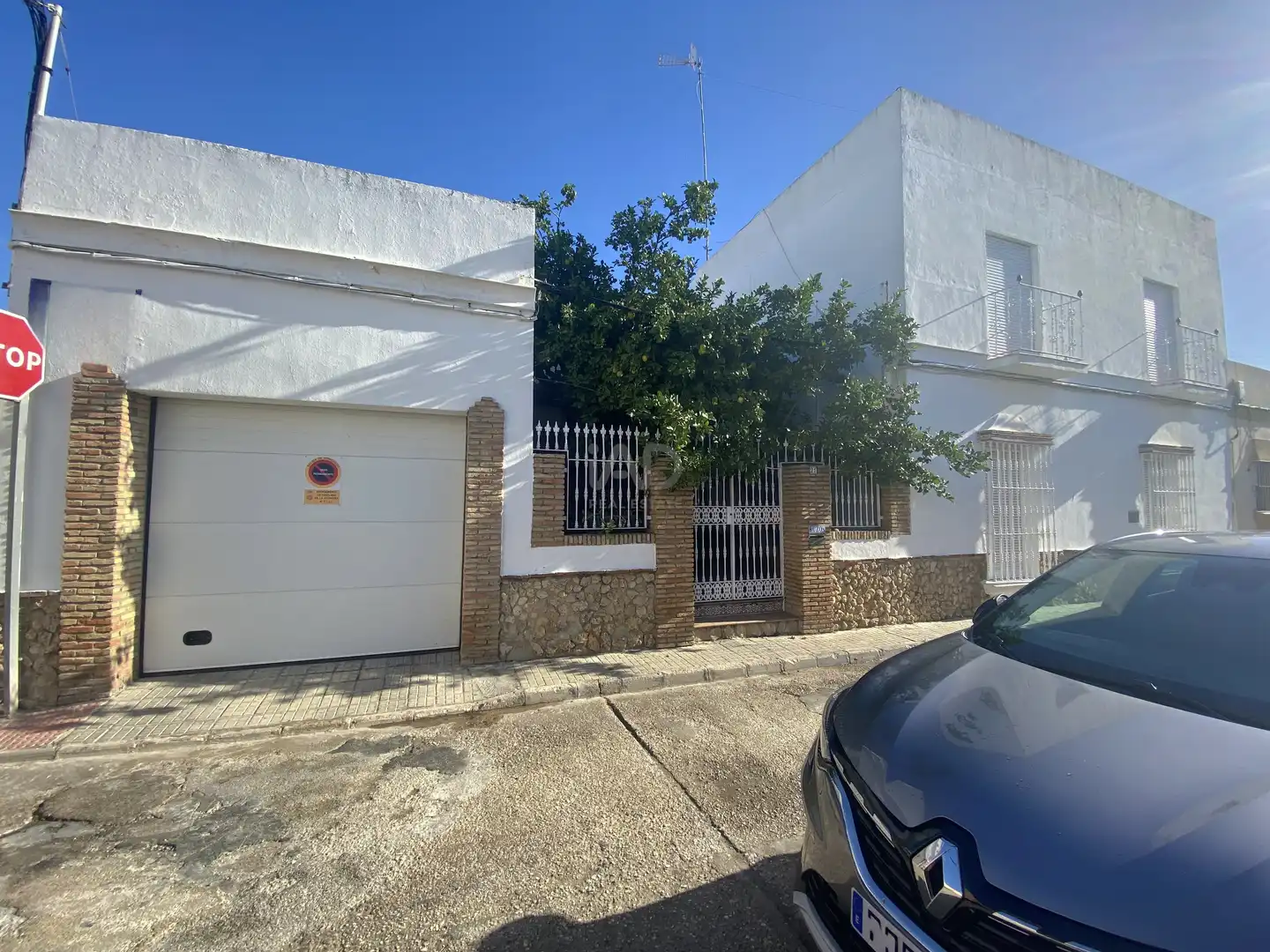 Vista exterior de Casa adosada en venta en Chiclana de la Frontera