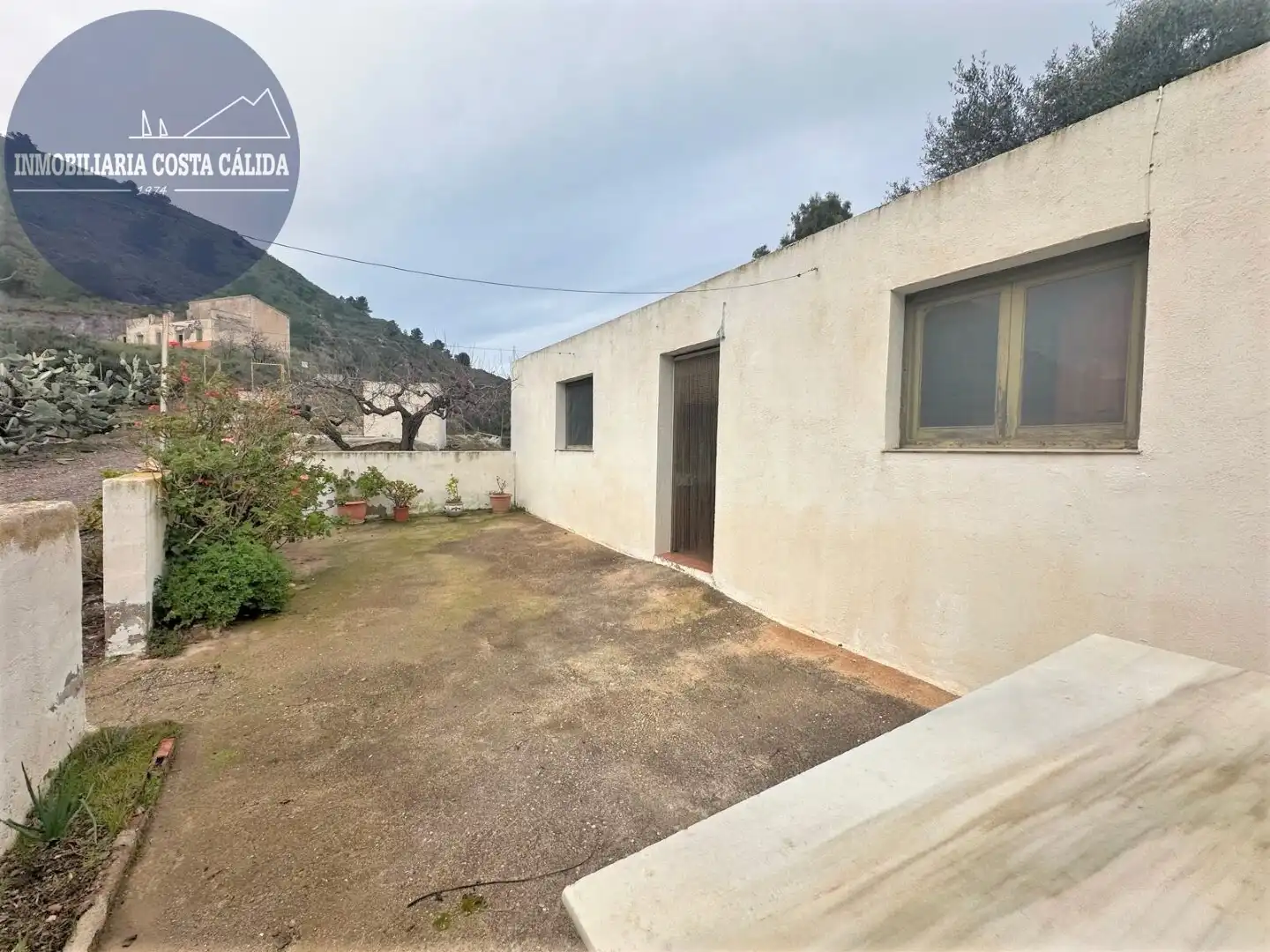 Vista exterior de Finca rústica en venda en Águilas amb Jardí privat, Terrassa i Traster