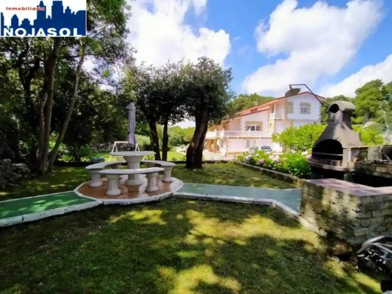 Jardín de Casa o chalet en venta en Arnuero con Calefacción, Jardín privado y Terraza