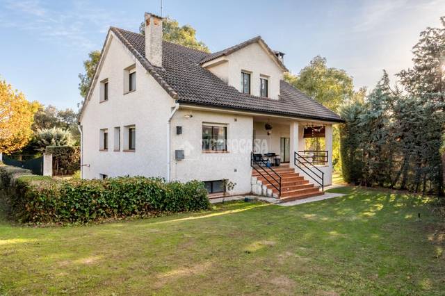 Casa-chalet en Venta en Molino de la Hoz