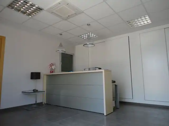 Nave industrial en venta en La Pobla de Vallbona
