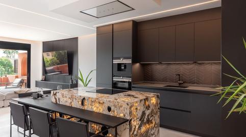 Foto 3 de Apartament en venda a N/a, -1, Puerto Banús, Marbella