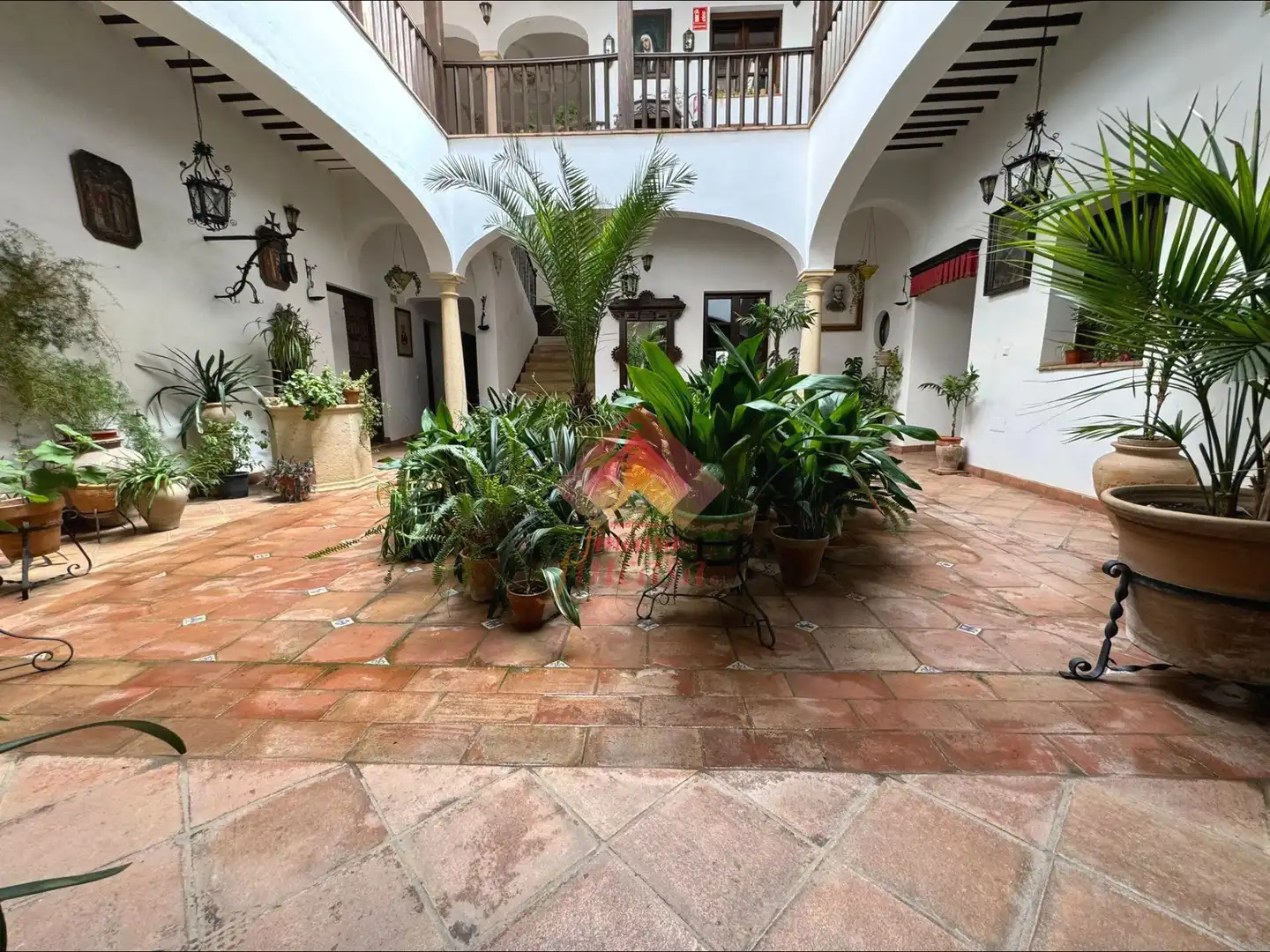 Maisonette zum Verkauf in Ronda mit Heizung, Privatgarten und Balkon