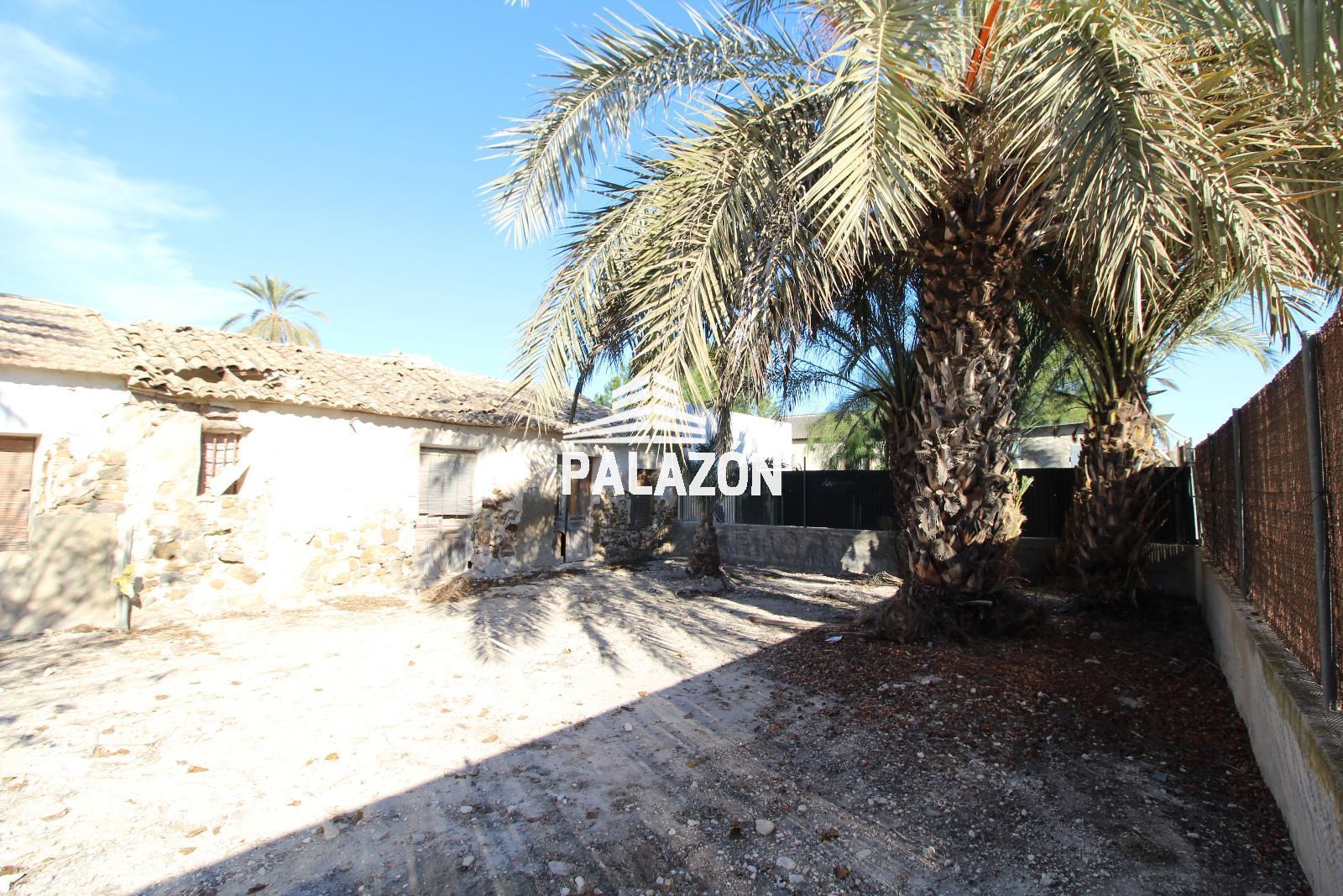 Country house for sale in Catral