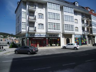 Local comercial en venda a Cee