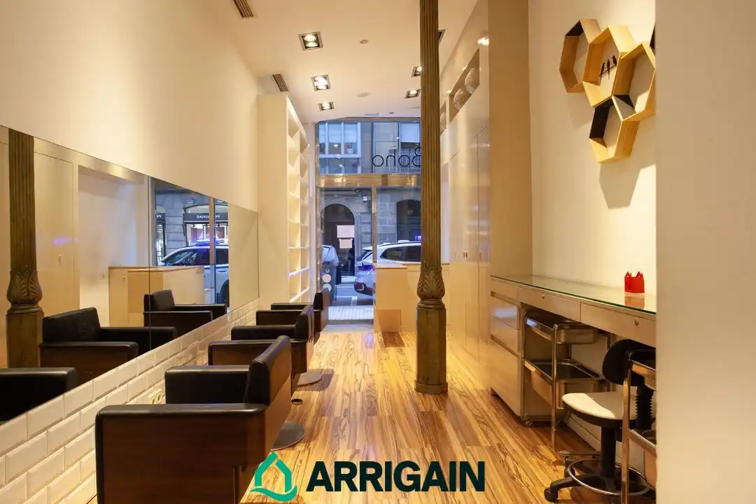 Local de alquiler en Donostia - San Sebastián  con Aire acondicionado