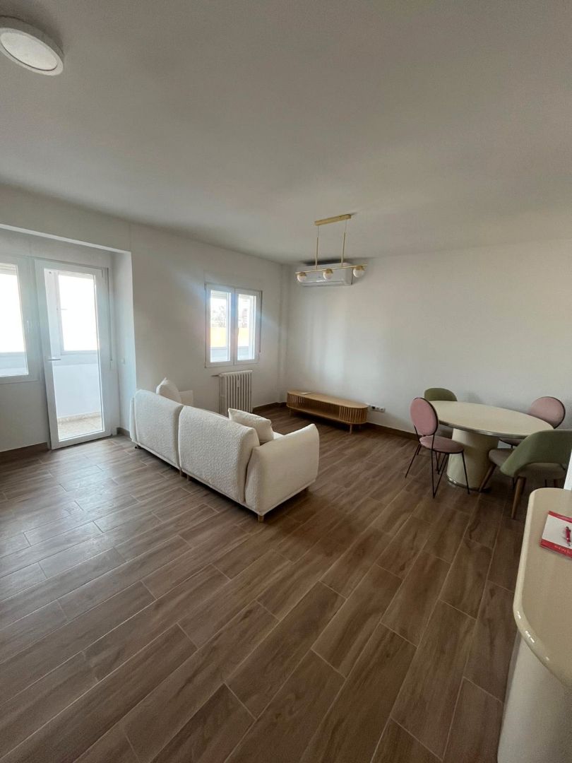 Flat to rent in Calle de las Infantas, Centro