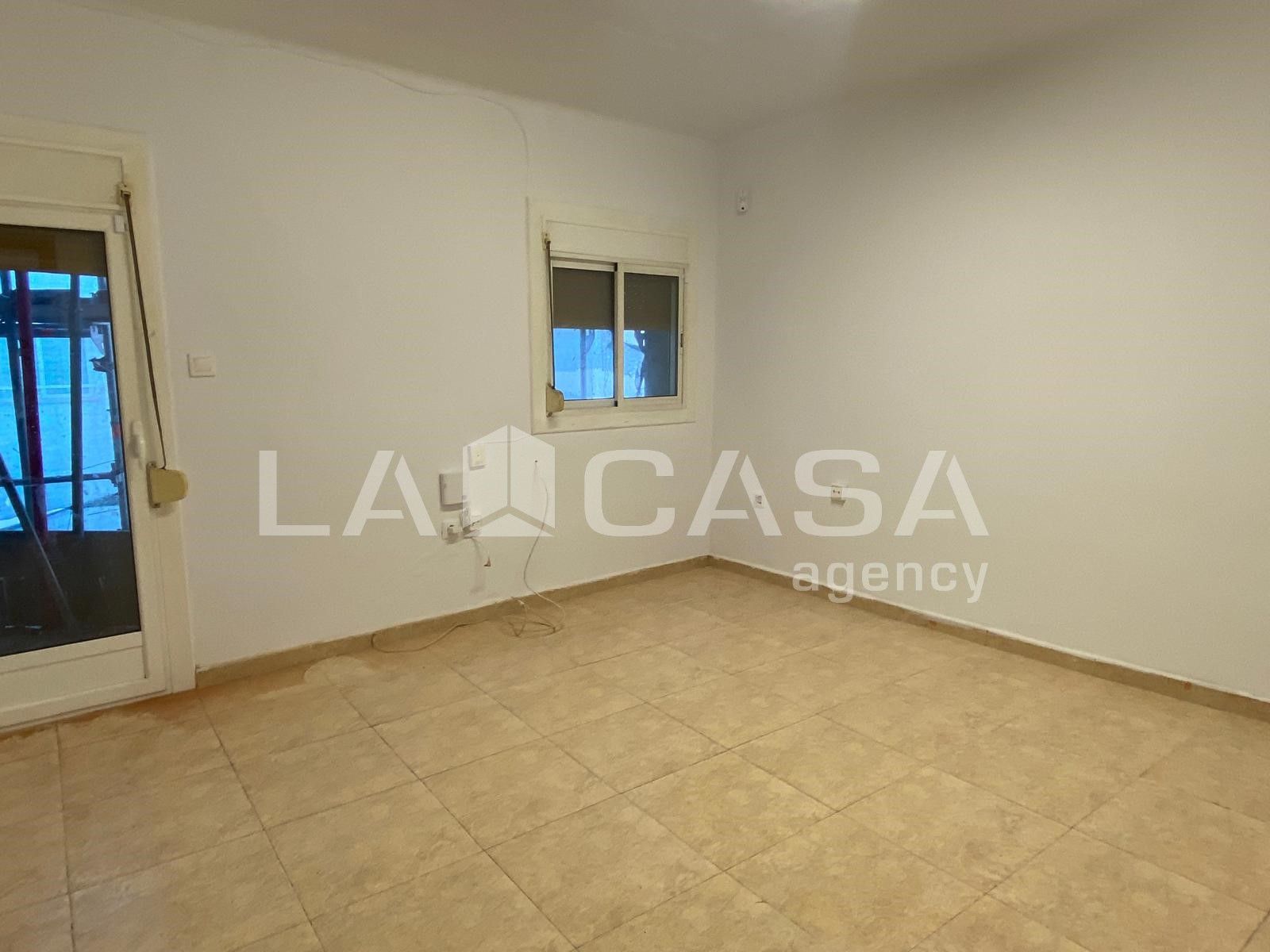 Pis en venda en Santa Coloma de Gramenet amb Balcó