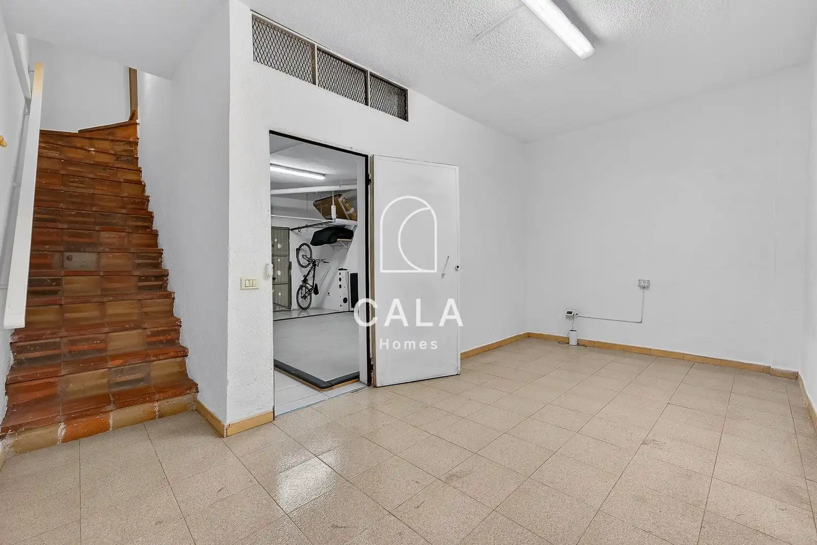 Casa adosada en venta en Guía de Isora con Terraza, Trastero y Piscina