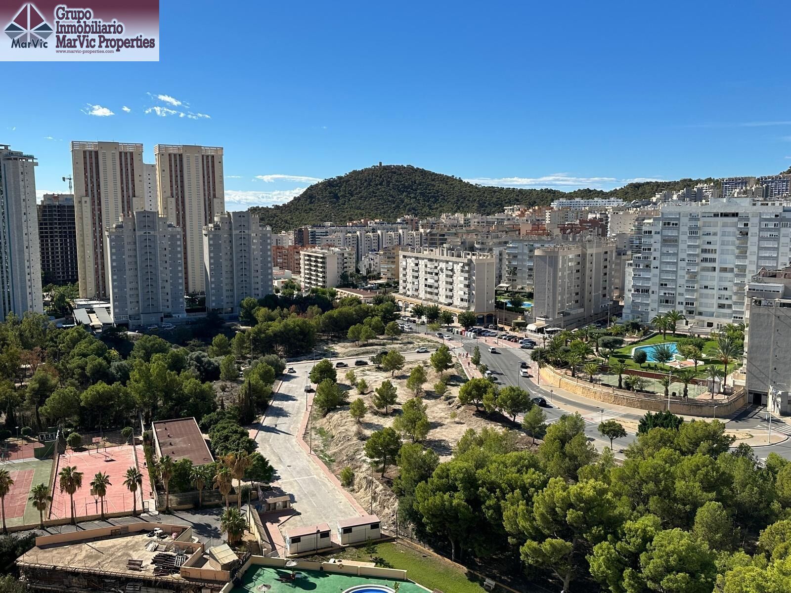 Exterior view of Apartment for sale in Villajoyosa / La Vila Joiosa  with Air Conditioner, Heating and Private garden
