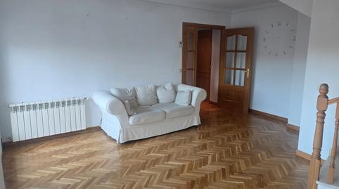 Photo 3 of Duplex for sale in Paseo del Olivar, Sevilla la Nueva, Madrid