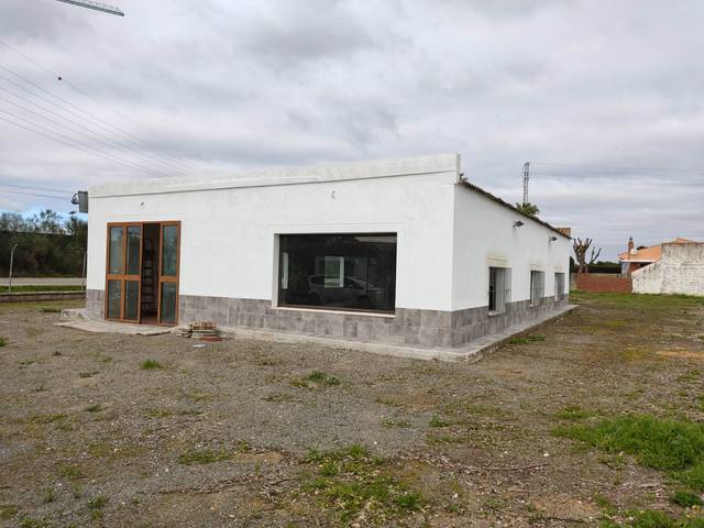 Local comercial en Alquiler en Pedanías Norte