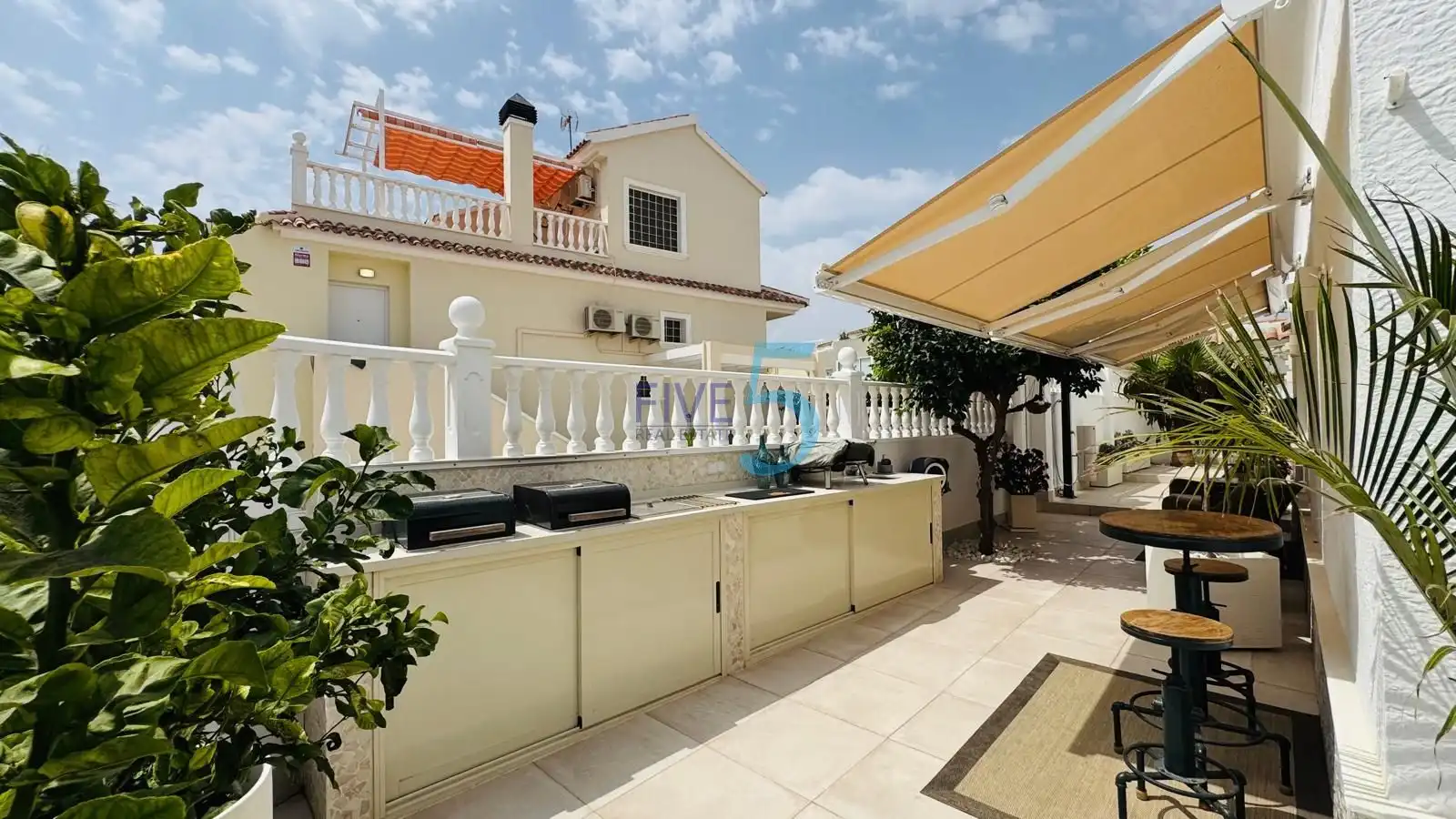 Reihenhaus mit Terrasse zum Verkauf in Playa de los Locos, imagen 31