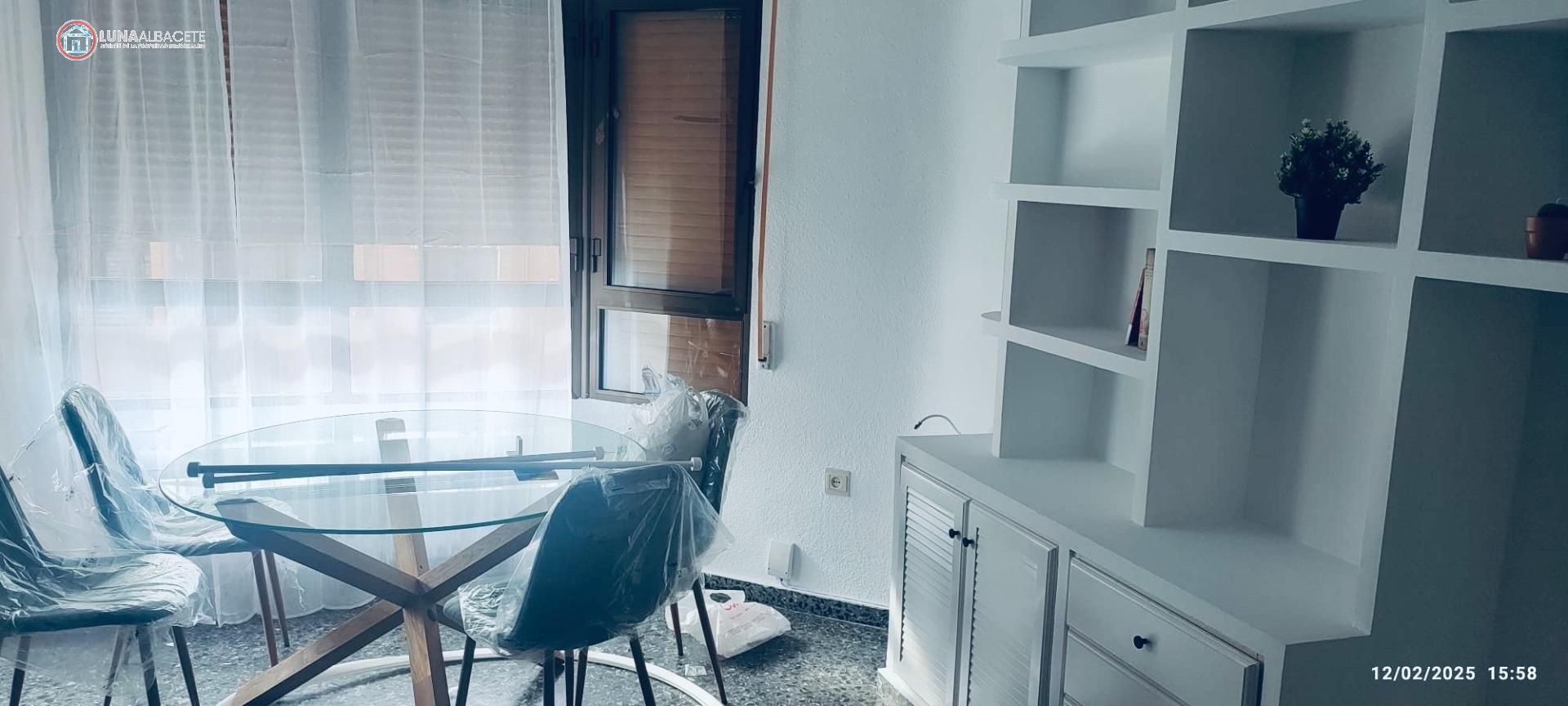 Apartment to rent in Feria