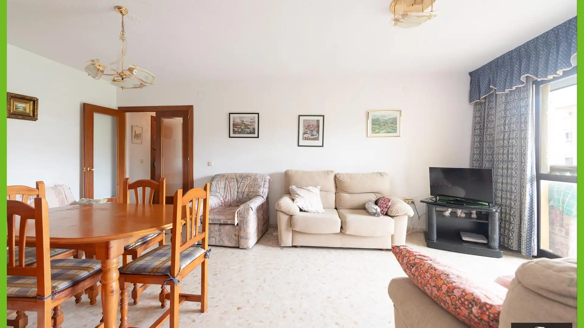 Living room of Flat for sale in Rincón de la Victoria  with Terrace, Storage room and Balcony