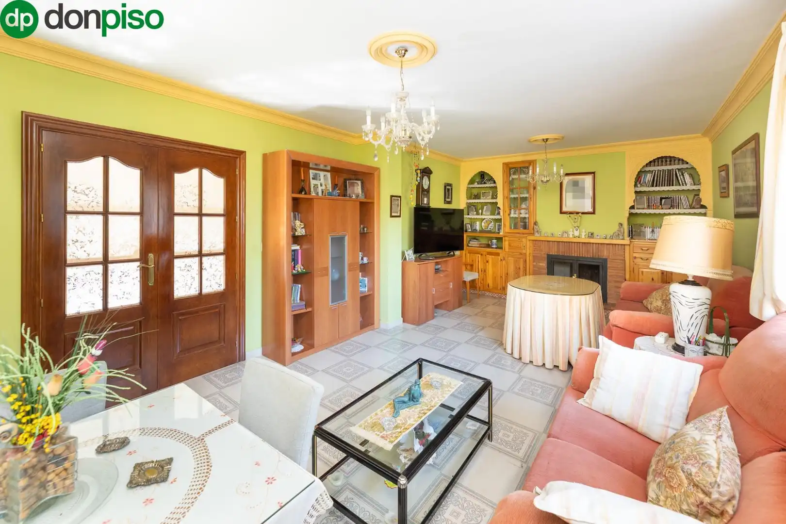 Houses for sale in Calle EXTRARRADIO, Cogollos de la Vega