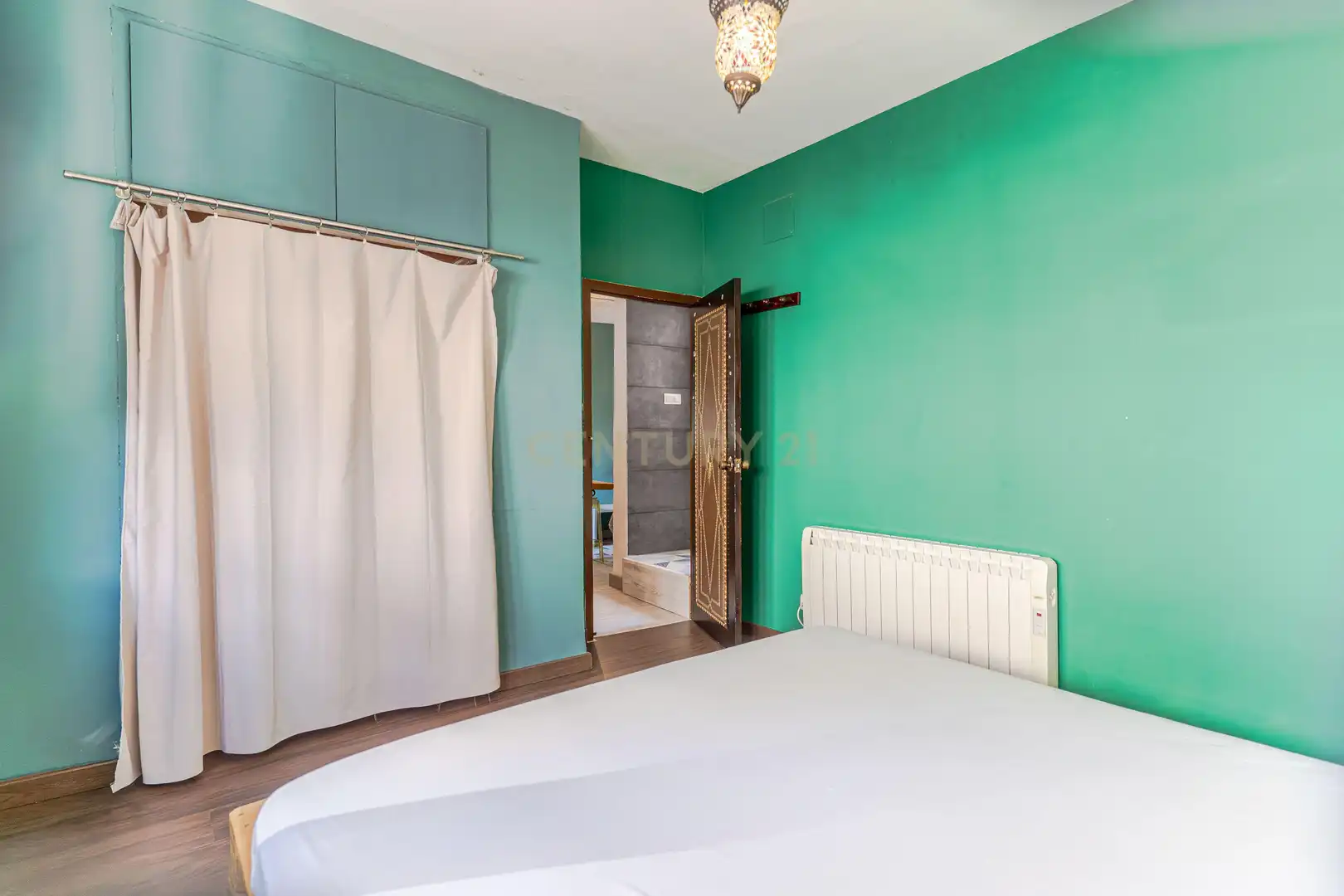 Bedroom of Houses for sale in Granada  with Balcony