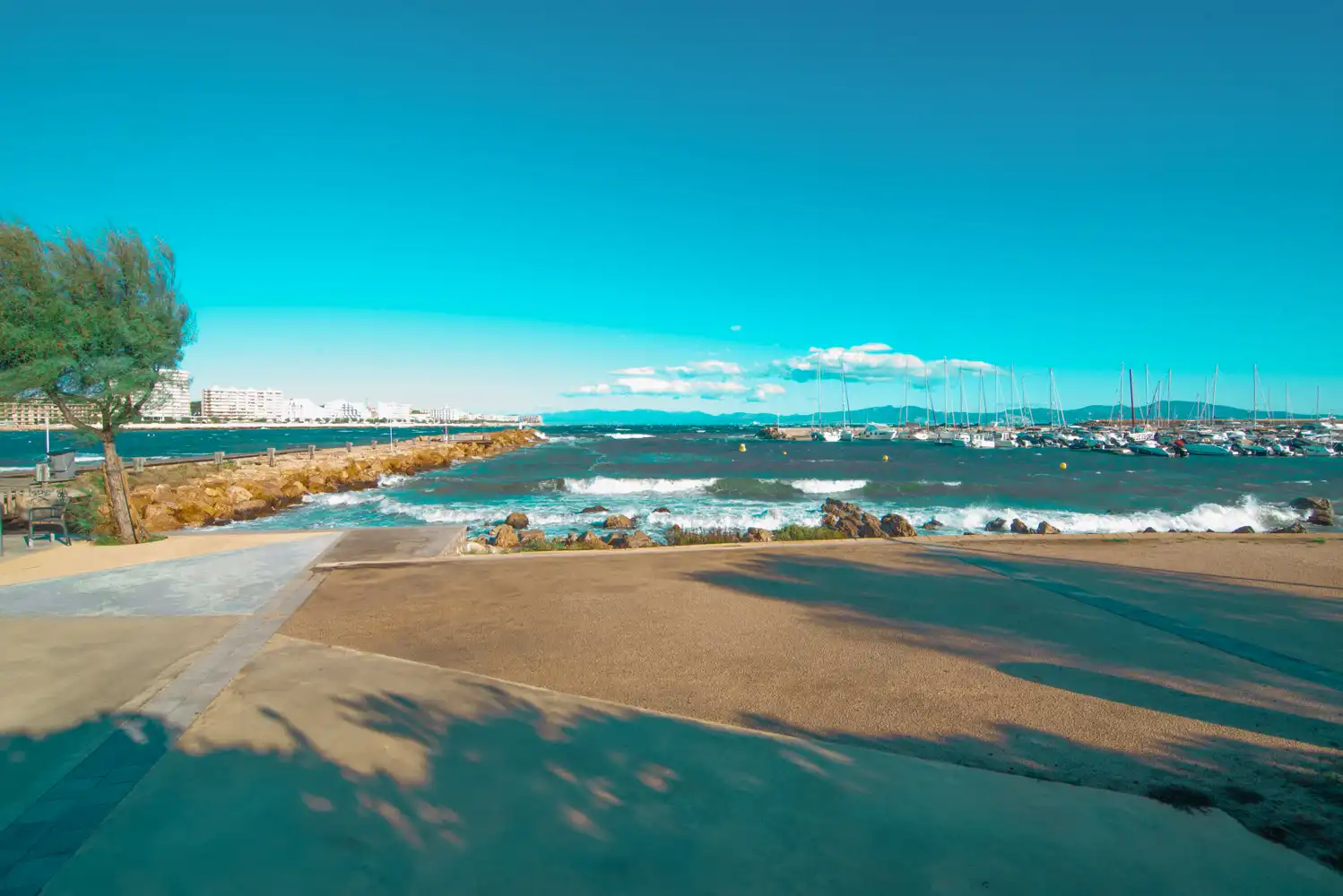 Vista exterior de Casa o chalet en venta en L'Escala con Aire acondicionado, Calefacción y Jardín privado