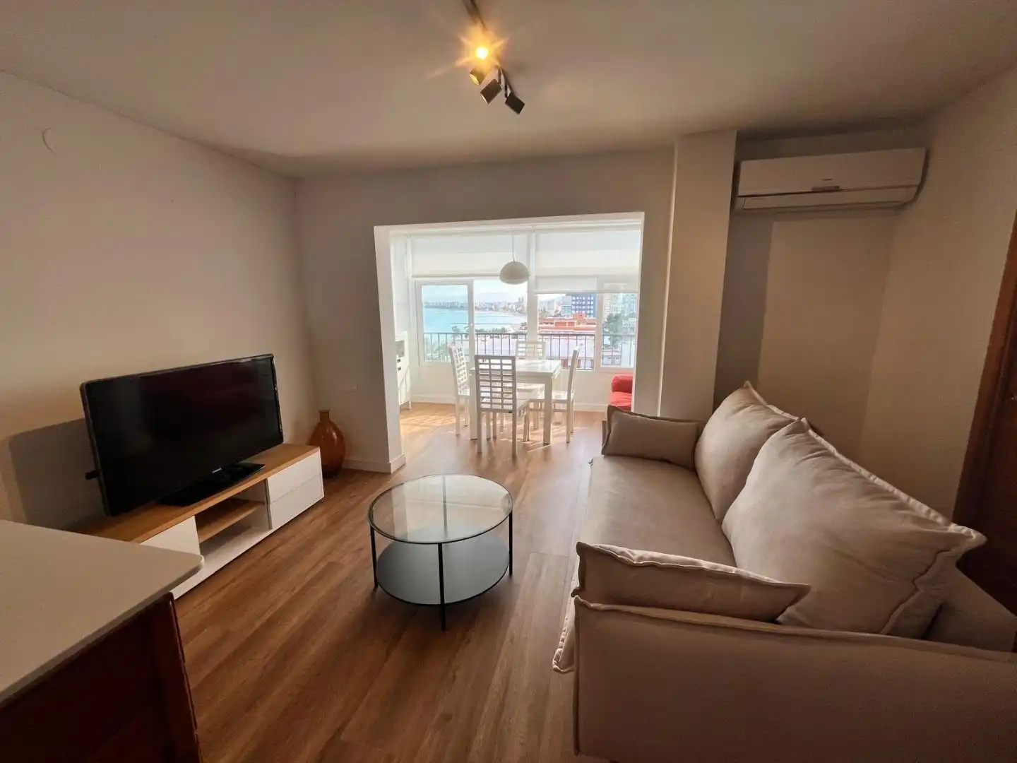 Living room of Flat for rent in Benicasim / Benicàssim  with Air Conditioner, Heating and Furnished