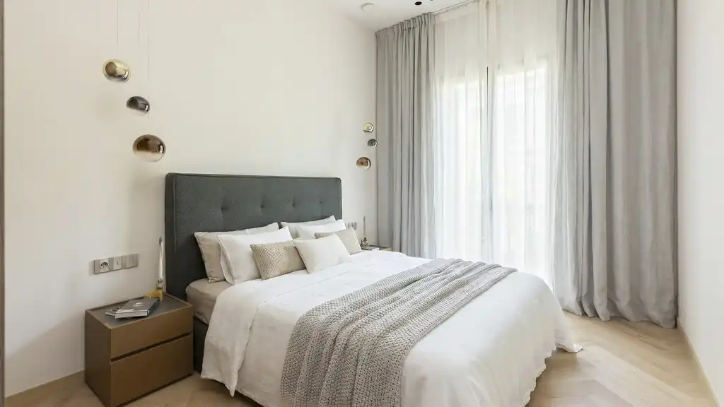 Schlafzimmer von Wohnungen zum Verkauf in Barcelona mit Klimaanlage, Heizung und Terrasse
