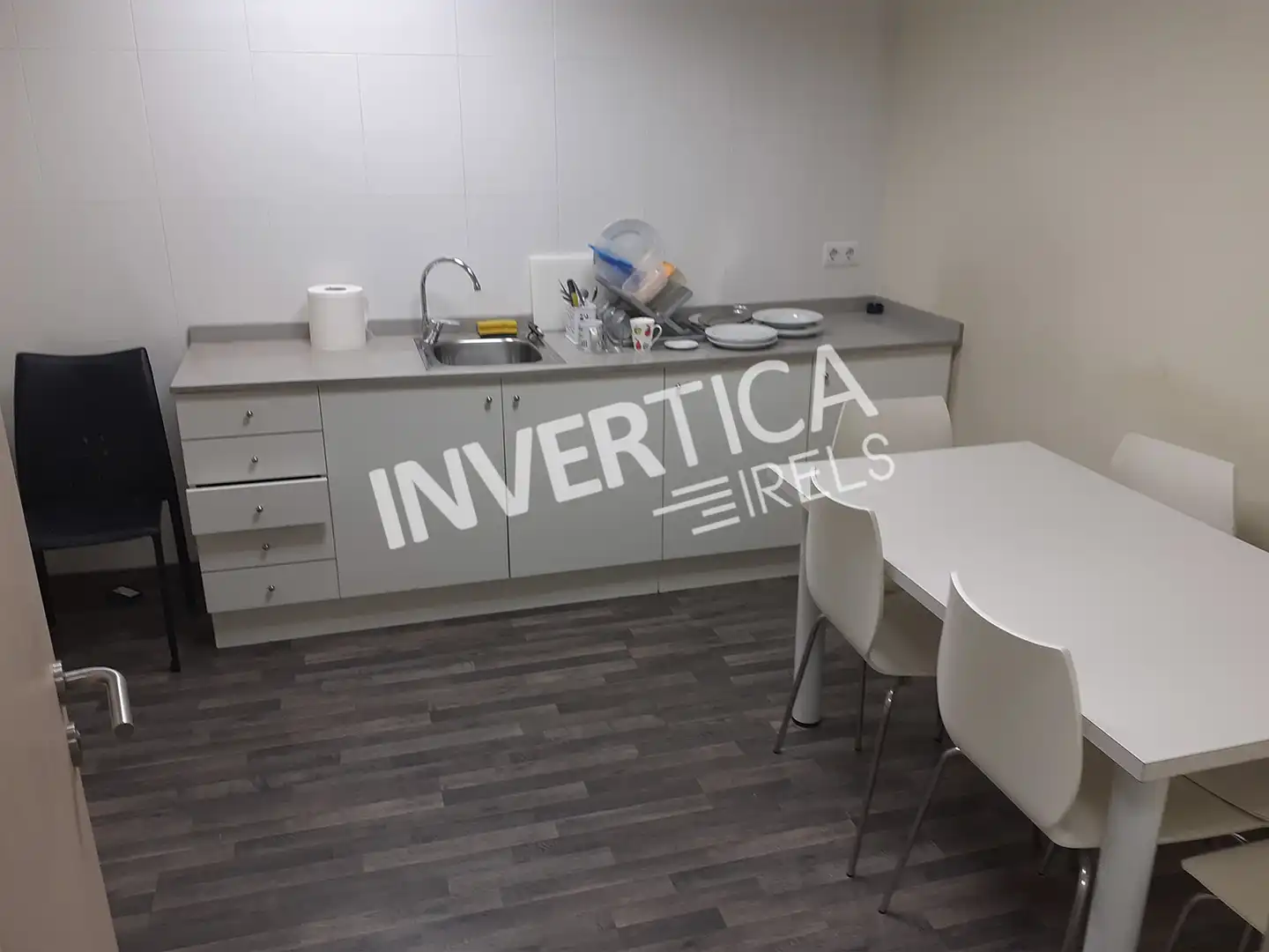 Kitchen of Industrial buildings for sale in Barcelona