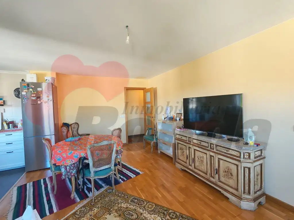 Wohnzimmer von Wohnungen zum Verkauf in Lugo Capital mit Ofen