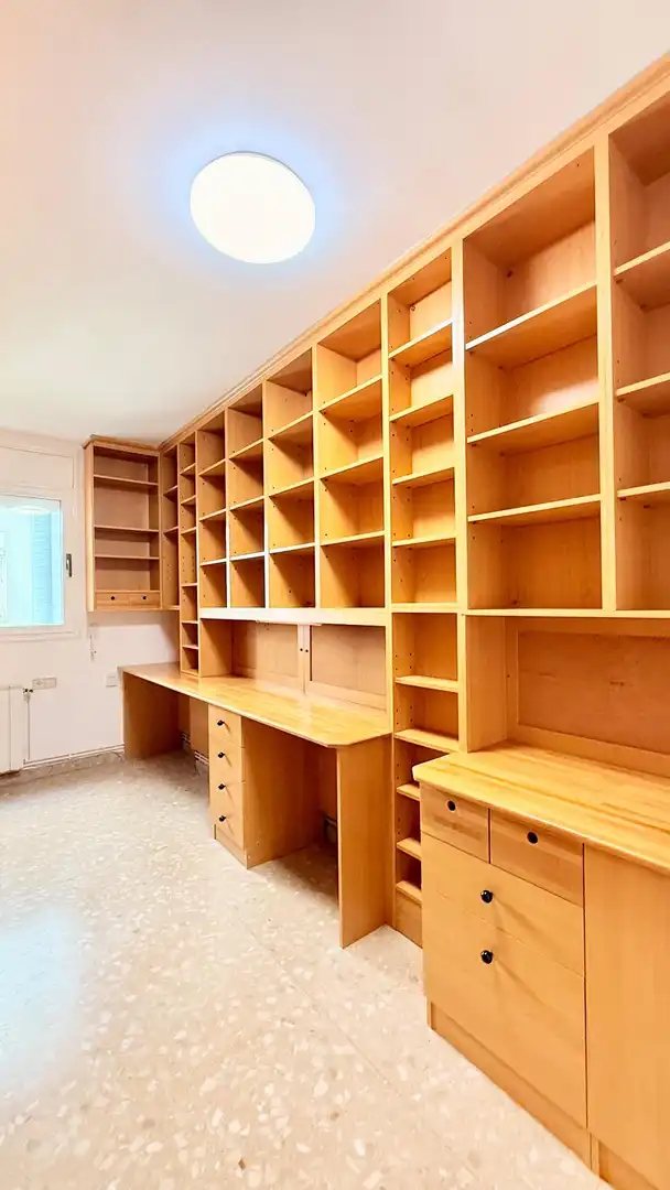 Flat for sale in Sant Joan Despí  with Air Conditioner, Heating and Terrace