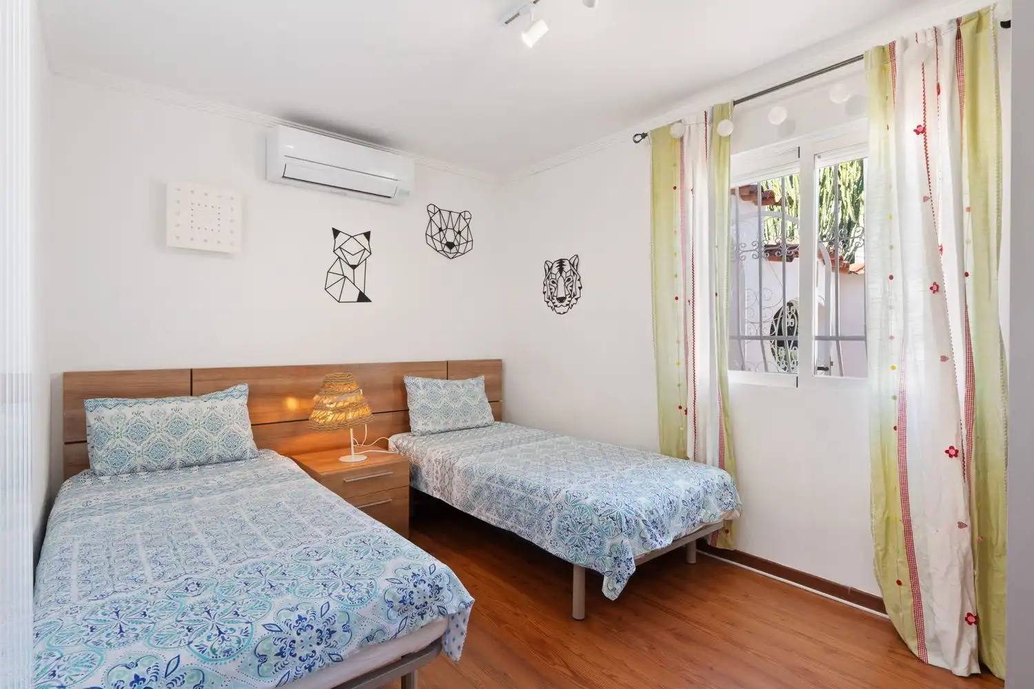 Chalet con piscina en venta en Coloma, imagen 17