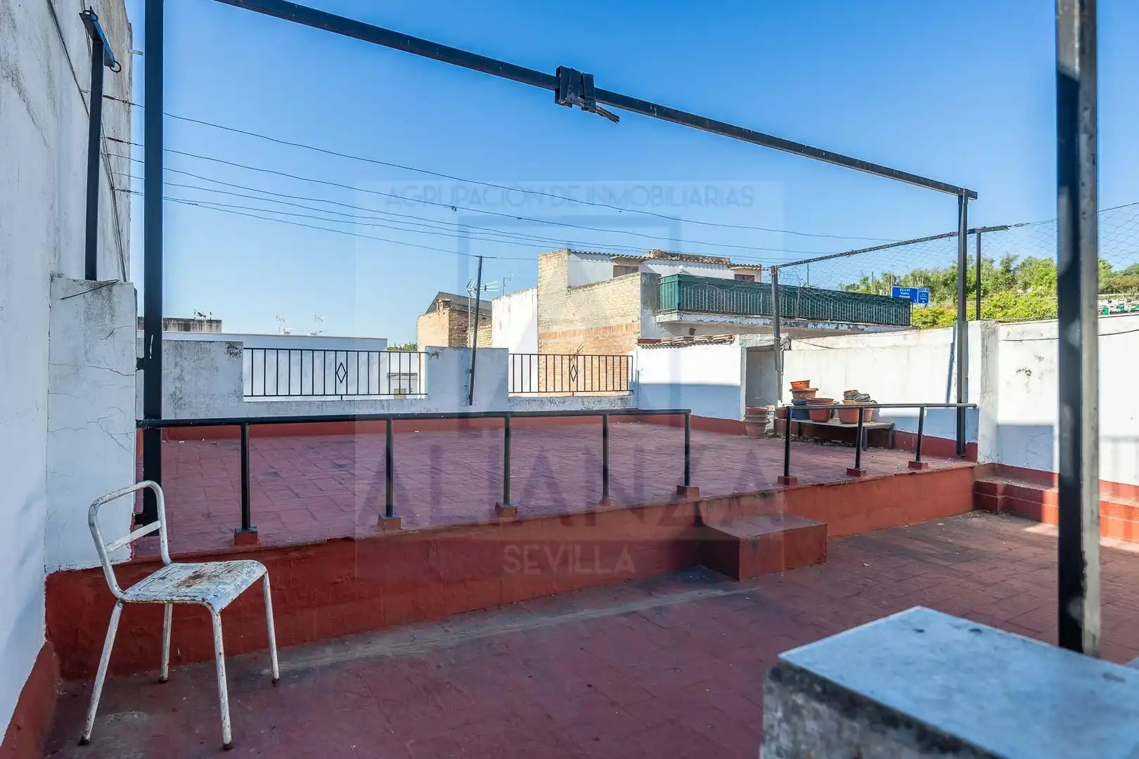 Terrassa de Casa adosada en venda en Camas amb Terrassa