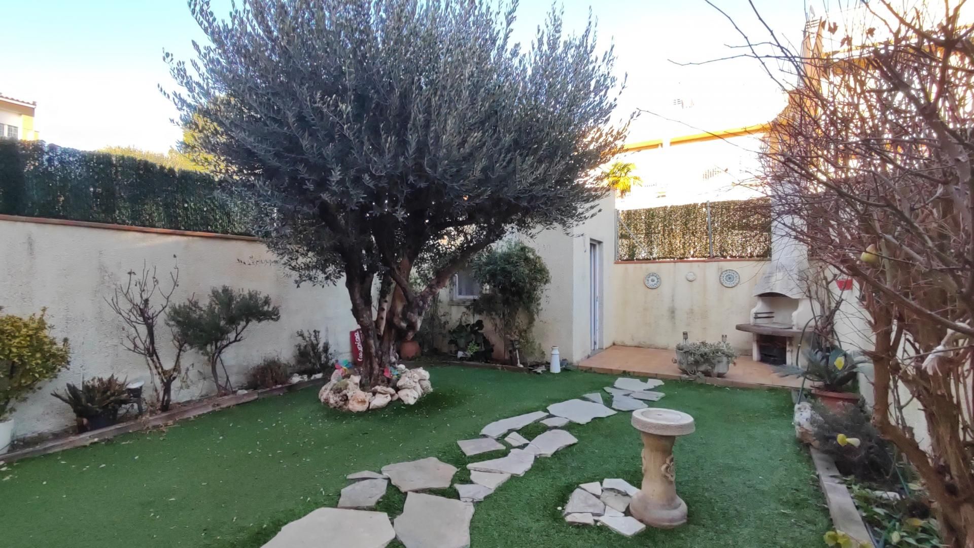 Garden of Single-family semi-detached for sale in Manresa  with Heating
