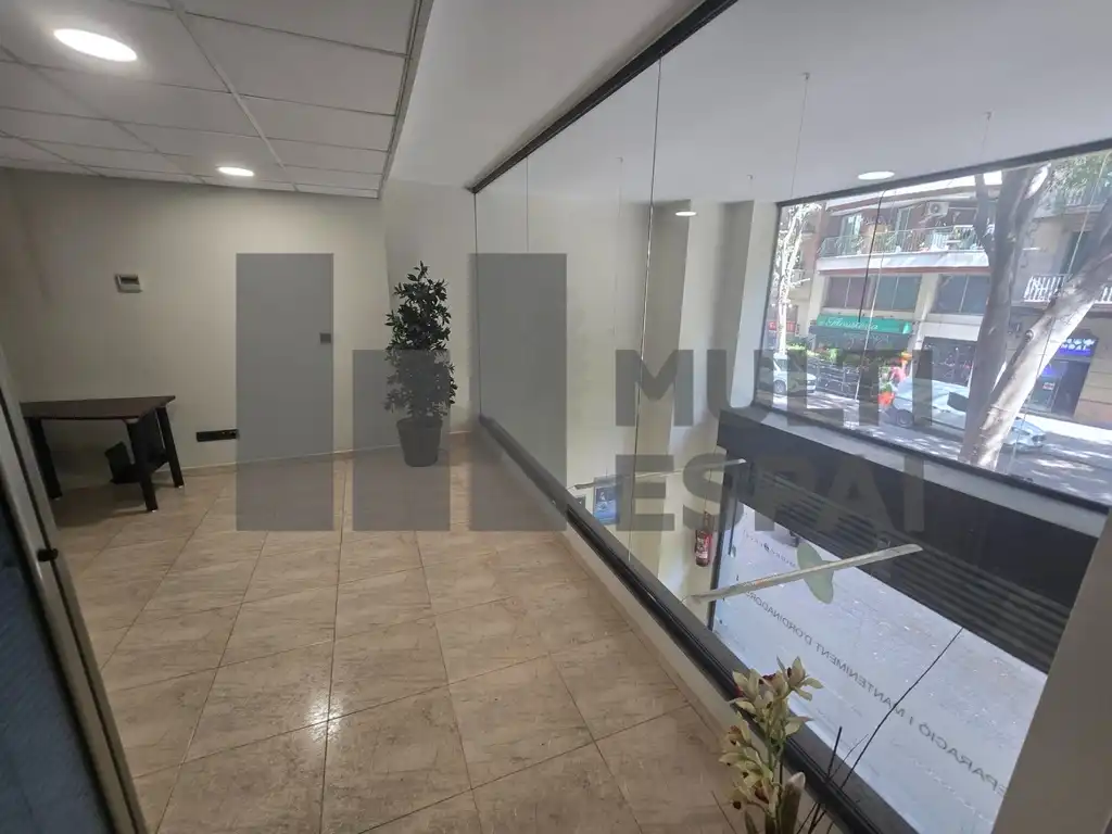 Business premises for sale in Carrer de Viladomat, imagen 16