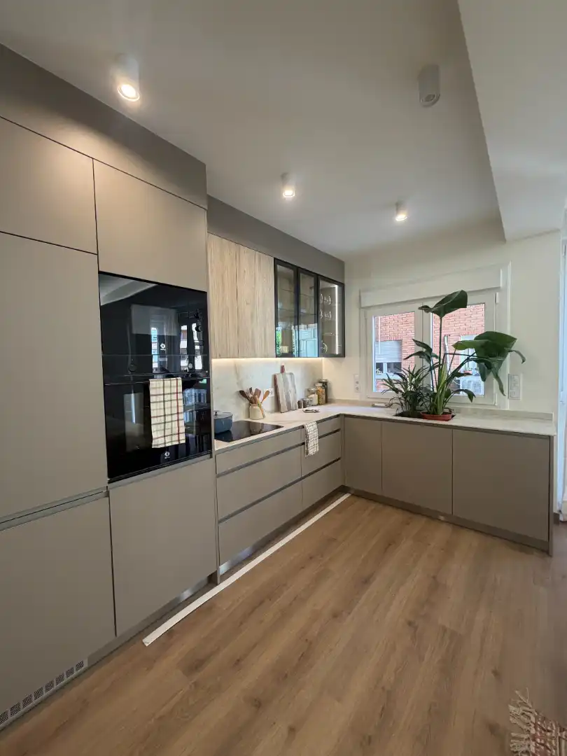 Kitchen of Flat for sale in Madrid  with Air Conditioner, Heating and Furnished