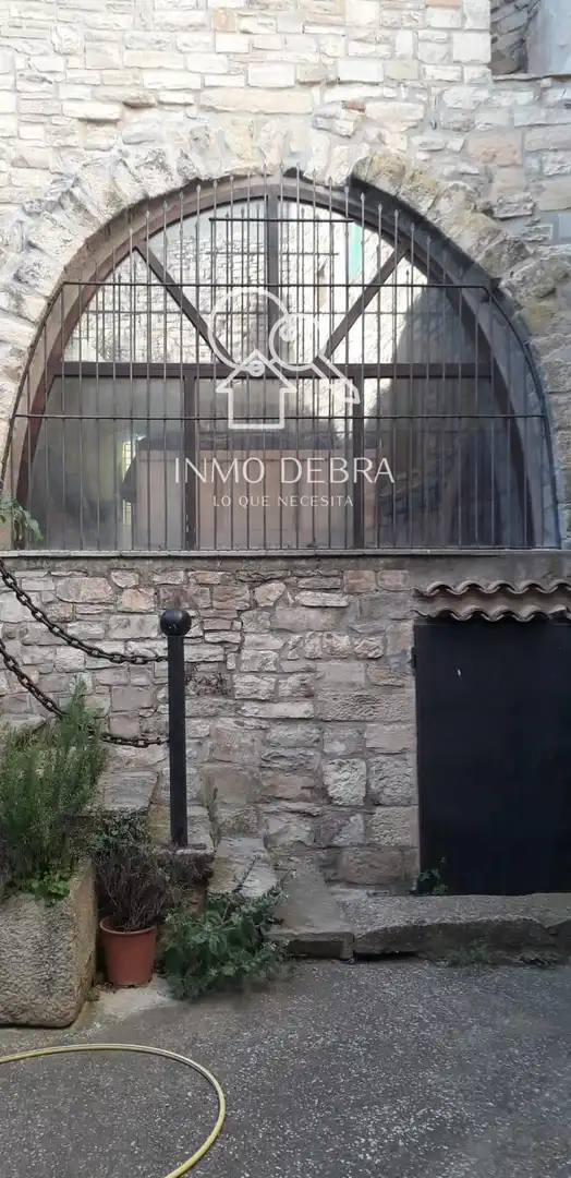 Vista exterior de Edifici en venda en Conesa