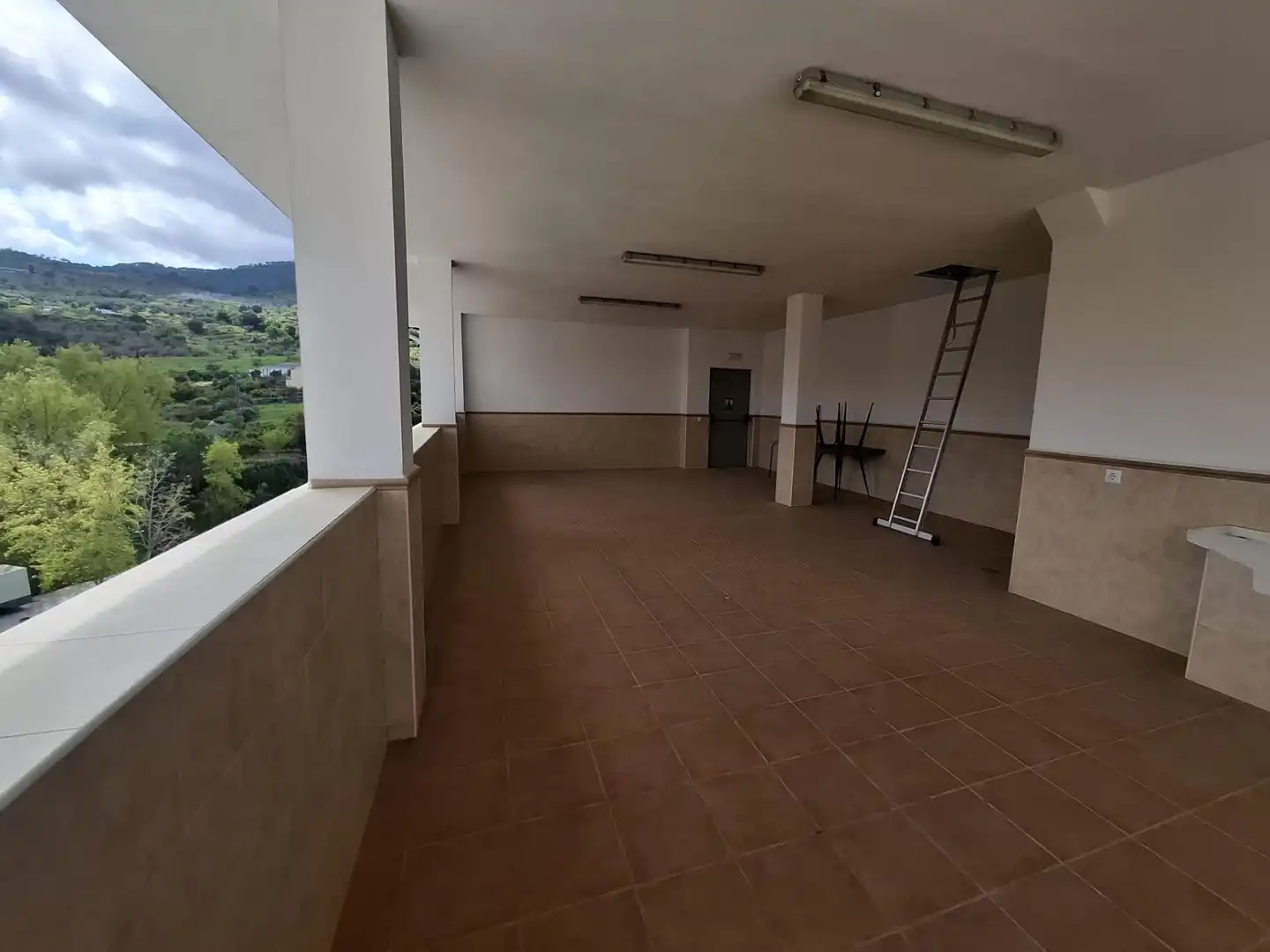 Terraza de Edificio en venta en Tolox