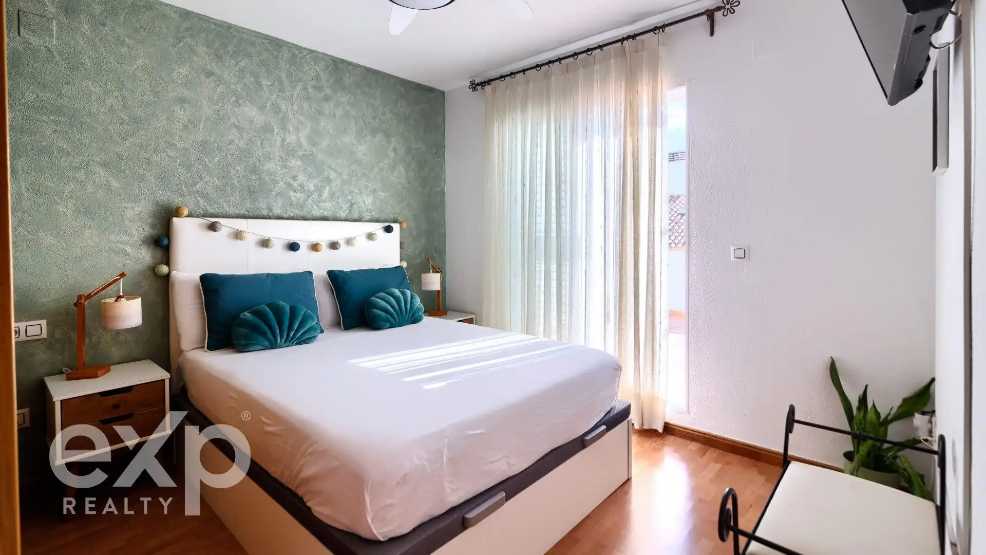 Terraced house with pool for sale in GENOVES, imagen 45