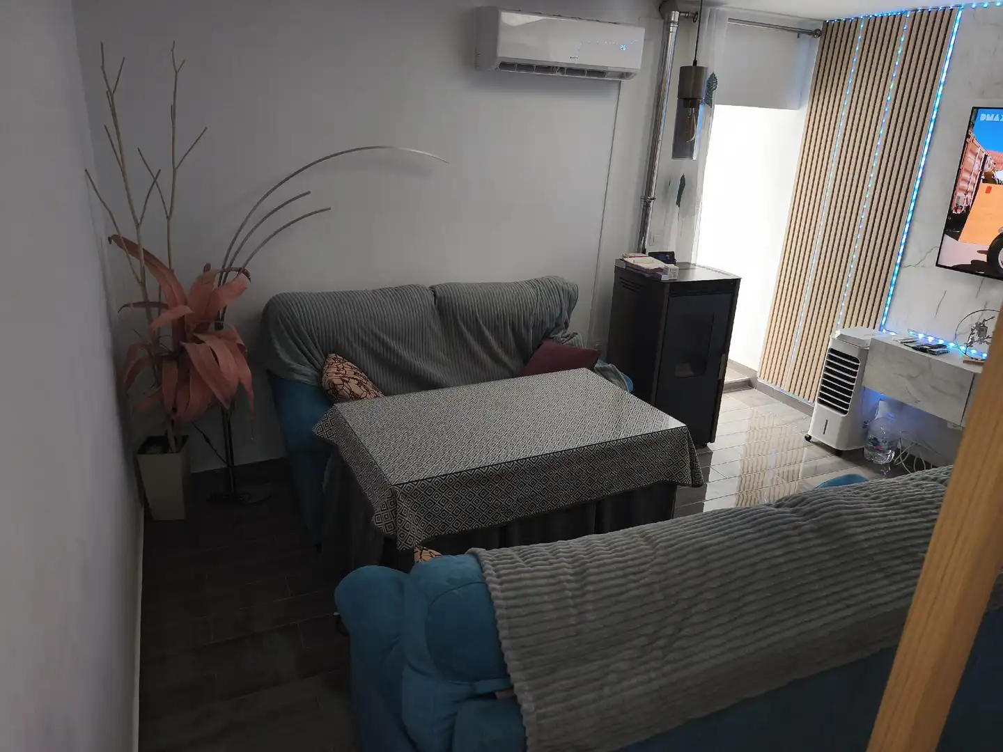 Sala de estar de Casa adosada en venta en Andújar con Aire acondicionado, Calefacción y Terraza