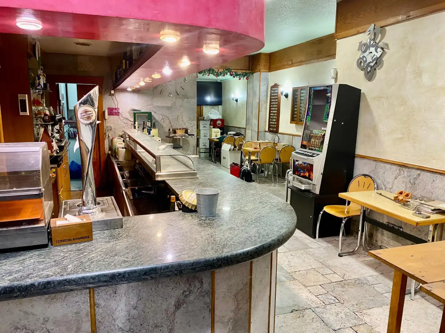 Local comercial en venta en Logroño - CL LARDERO