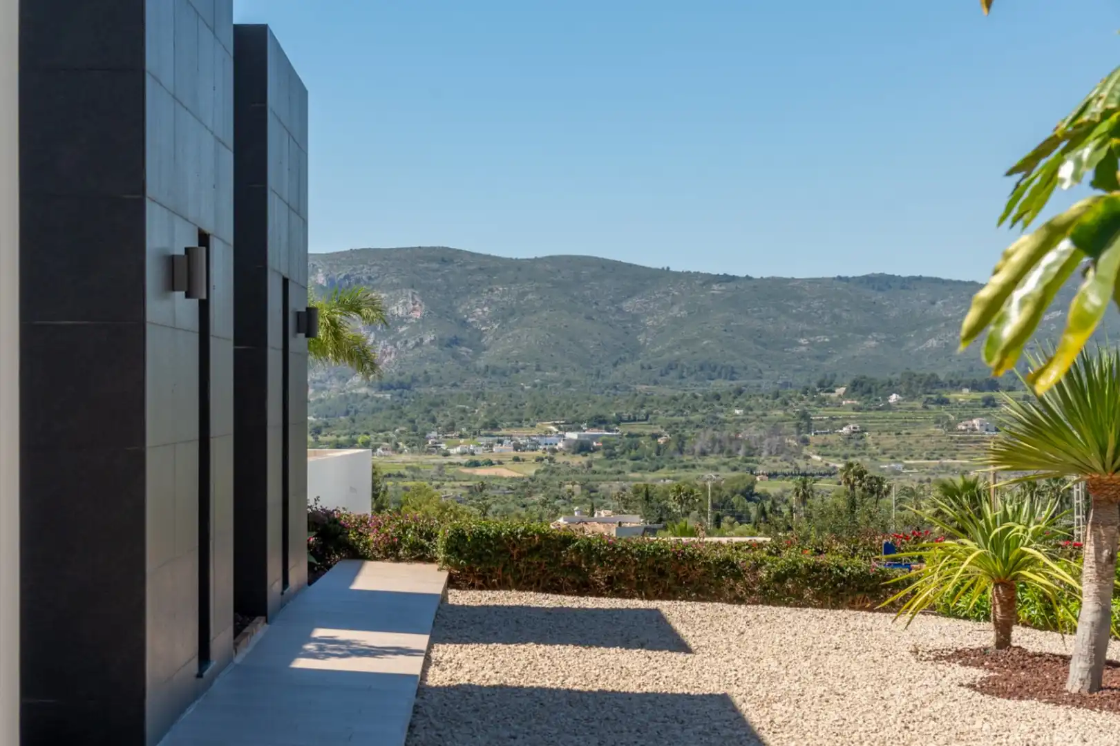 Vista exterior de Casa o xalet en venda en Jávea / Xàbia amb Aire condicionat, Calefacció i Jardí privat