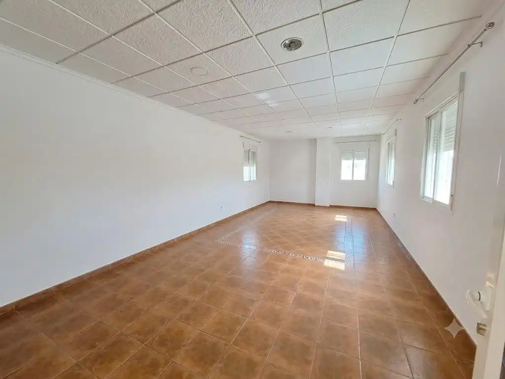 Casa o chalet en venta en Monóvar  / Monòver con Aire acondicionado, Calefacción y Jardín privado