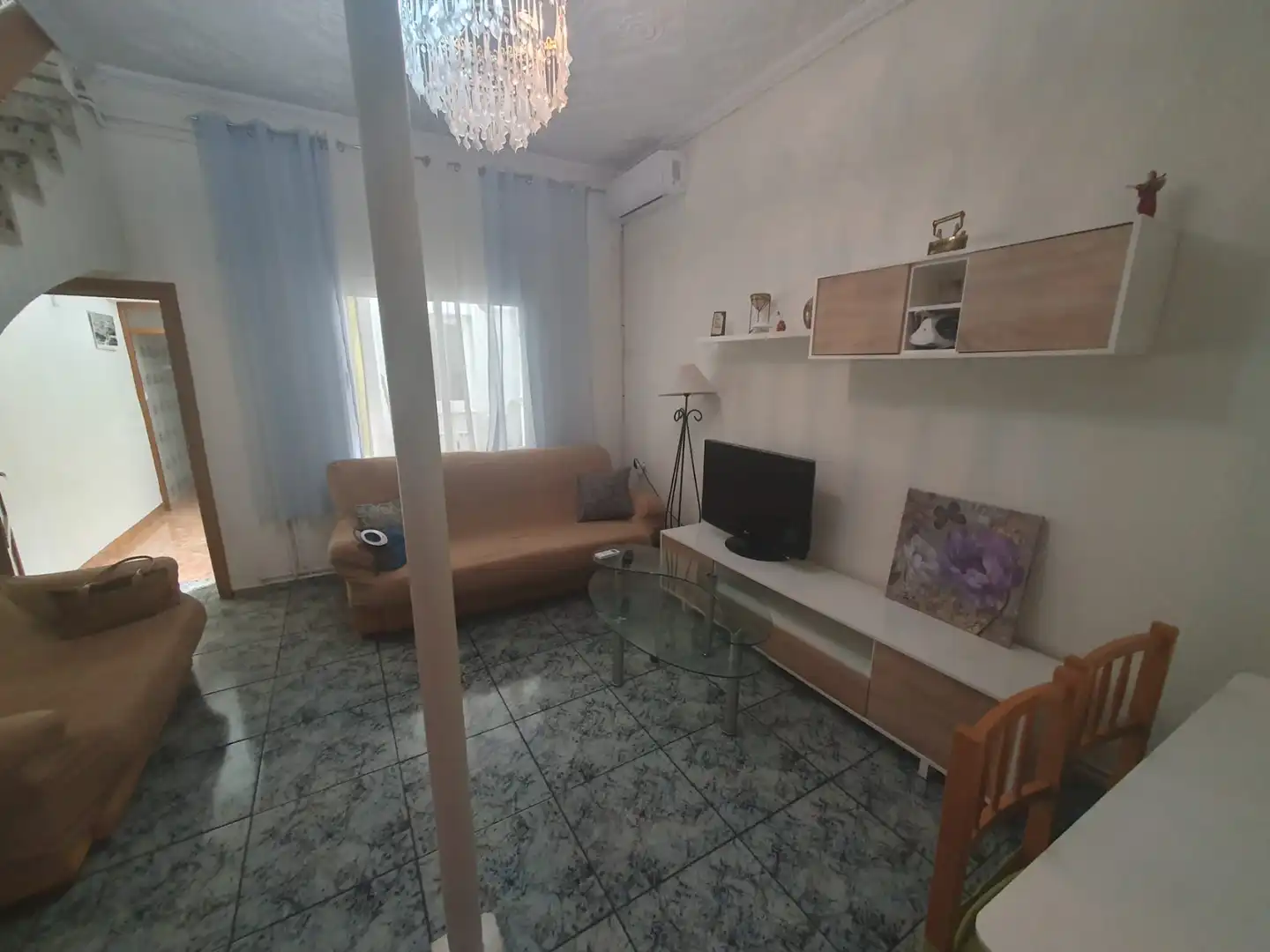 Sala d'estar de Casa o xalet de lloguer en Puertollano amb Aire condicionat i Moblat